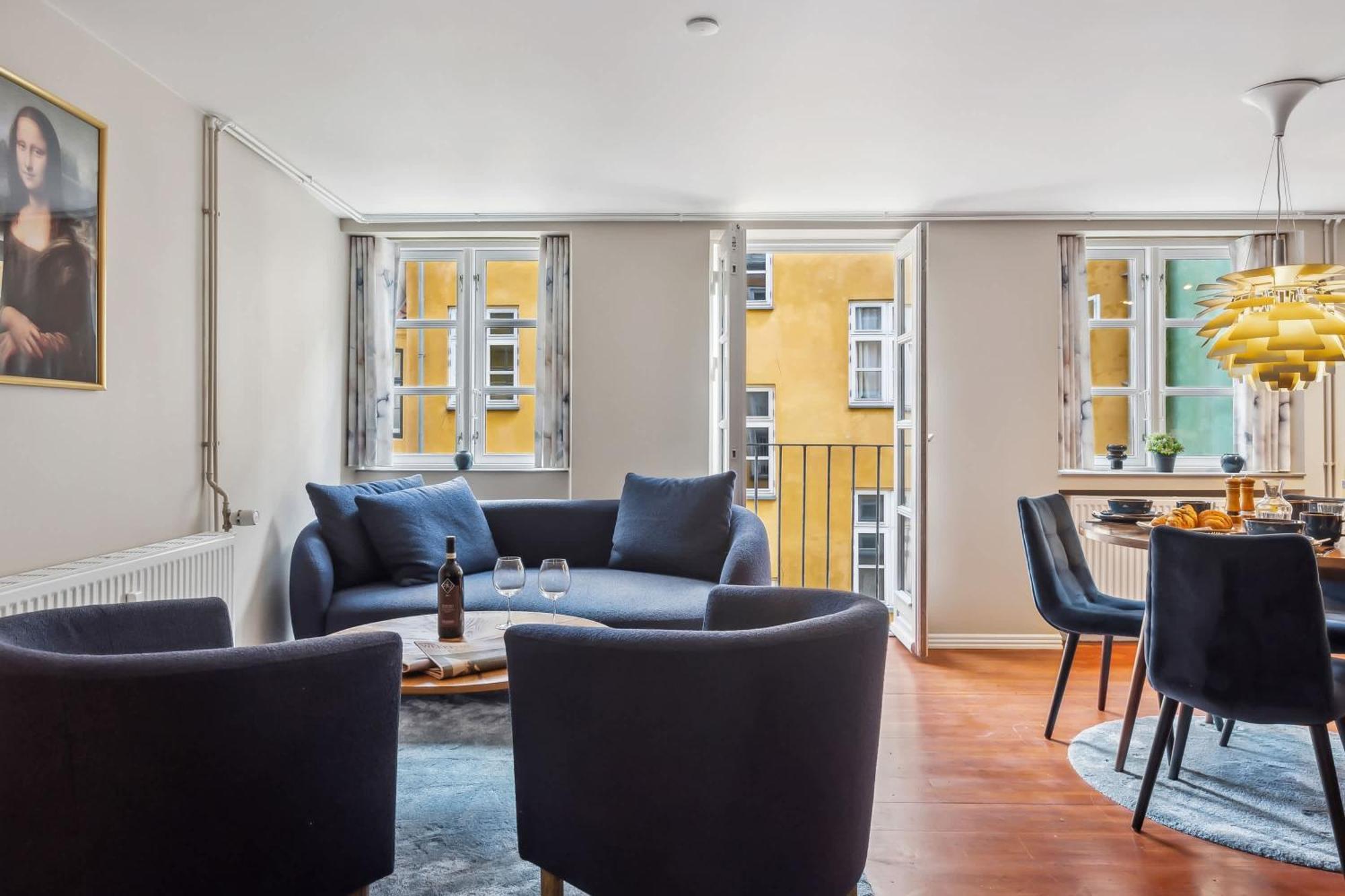 Prime Location - Near Nyhavn & Tivoli Gardens *